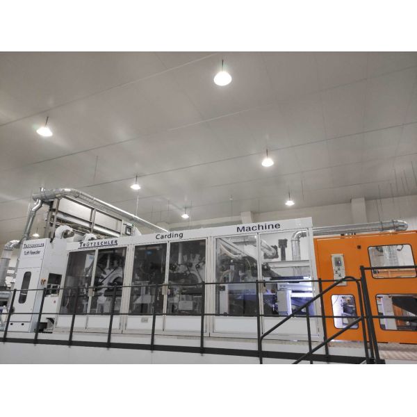 Tissus non-tissés de Spunlace produits par la chaîne de production de TrüTzschler