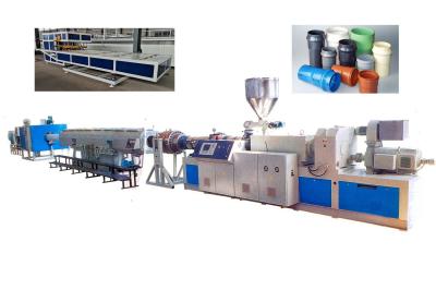 PE / PP / PP - R / PERT Plastic Pipe Extrusion Machine High Speed Advanced Design in plastic extrusion