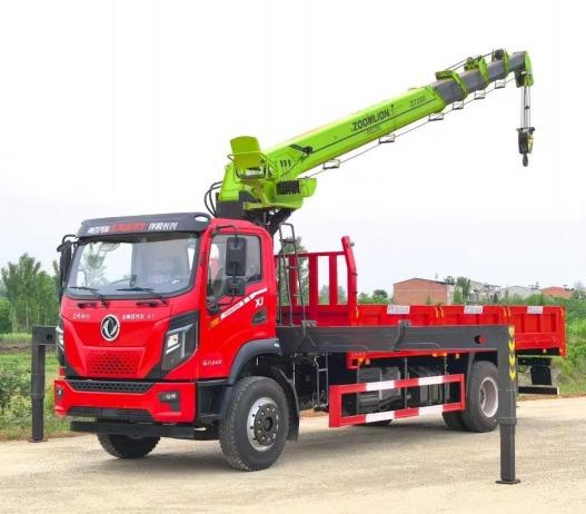 New Truck mounted Crane 2025 Zoomlion 8 Tons loader crane with Dongfeng truck