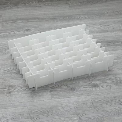 White Plastic Dividers Box Hollow Sheet Partition Crates Lightweight