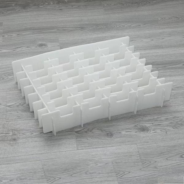 White Plastic Dividers Box Hollow Sheet Partition Crates Lightweight