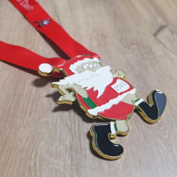 Zinc Alloy Christmas Running Medals 80mm Santa Dash Medals With Sublimation Ribbon