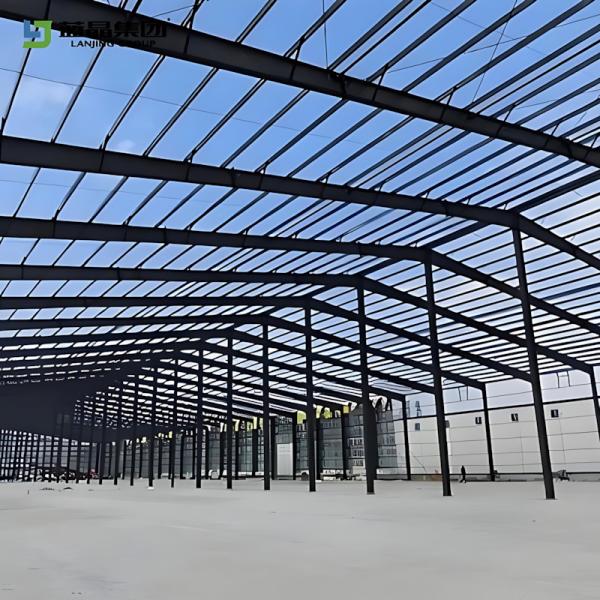 Acier de grande portée préfabriqué entrepôt d'acier de haute résistance certifié ISO