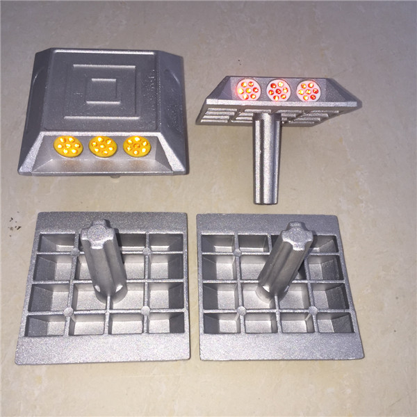 Ретрорефлекторная алюминиевая дорожная штанга Мигающие белые кошки Глаза отражающие дорожные знаки