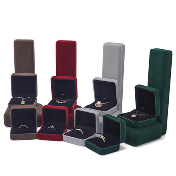 Boîte de bijoux verte personnalisée LED Velours de bijoux Package avec luxe et personnalisé Ring Box