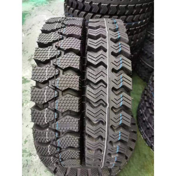 6.00-15 110/70-17 130/60-17 140/70-17 Трехколесные шины мотоциклов Легкие шины грузовиков