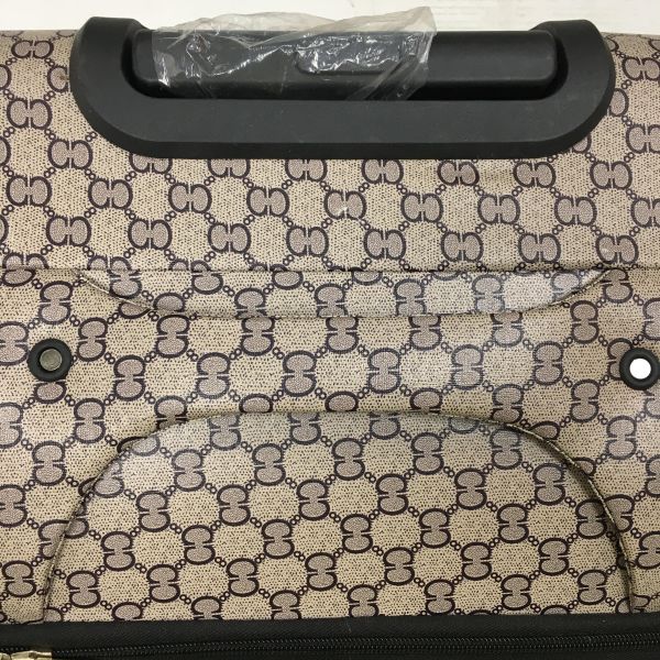 Многофункциональный рюкзак из полиэтиленового полиэтиленового полиэтиленового полиэтиленового полиэтилена