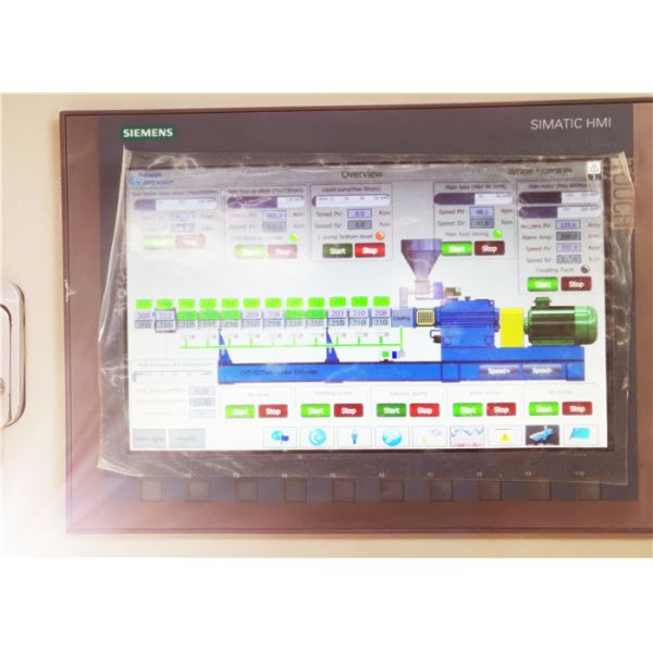 Low Noise Twin Screw Compounding Extruder , PP / PE Plastic Extrusion Machine