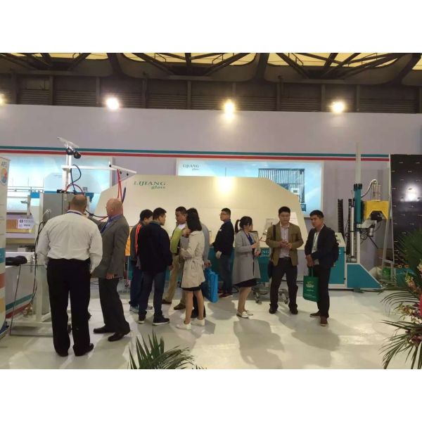 изолируя стеклянная стиральная машина производственной линии 15m/min для окна и дверей