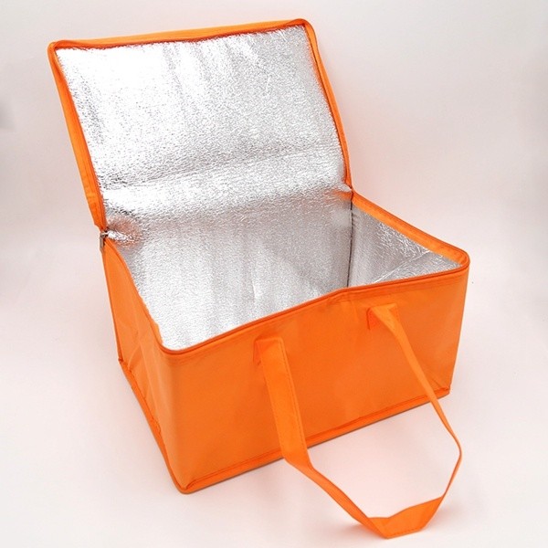 White Promotional Non Woven Material aluminum cooler bag thermal bag with Zipper