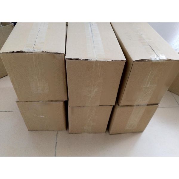 Le boulon de haute résistance a galvanisé des attaches visse la vis et l'écrou Gb30Gb21Din931 933 M16*65 M12*120 Heng Bolts