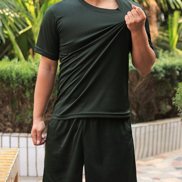 Green Military Training Uniform Polyester Cotton Round Neck Perspiration Wicking