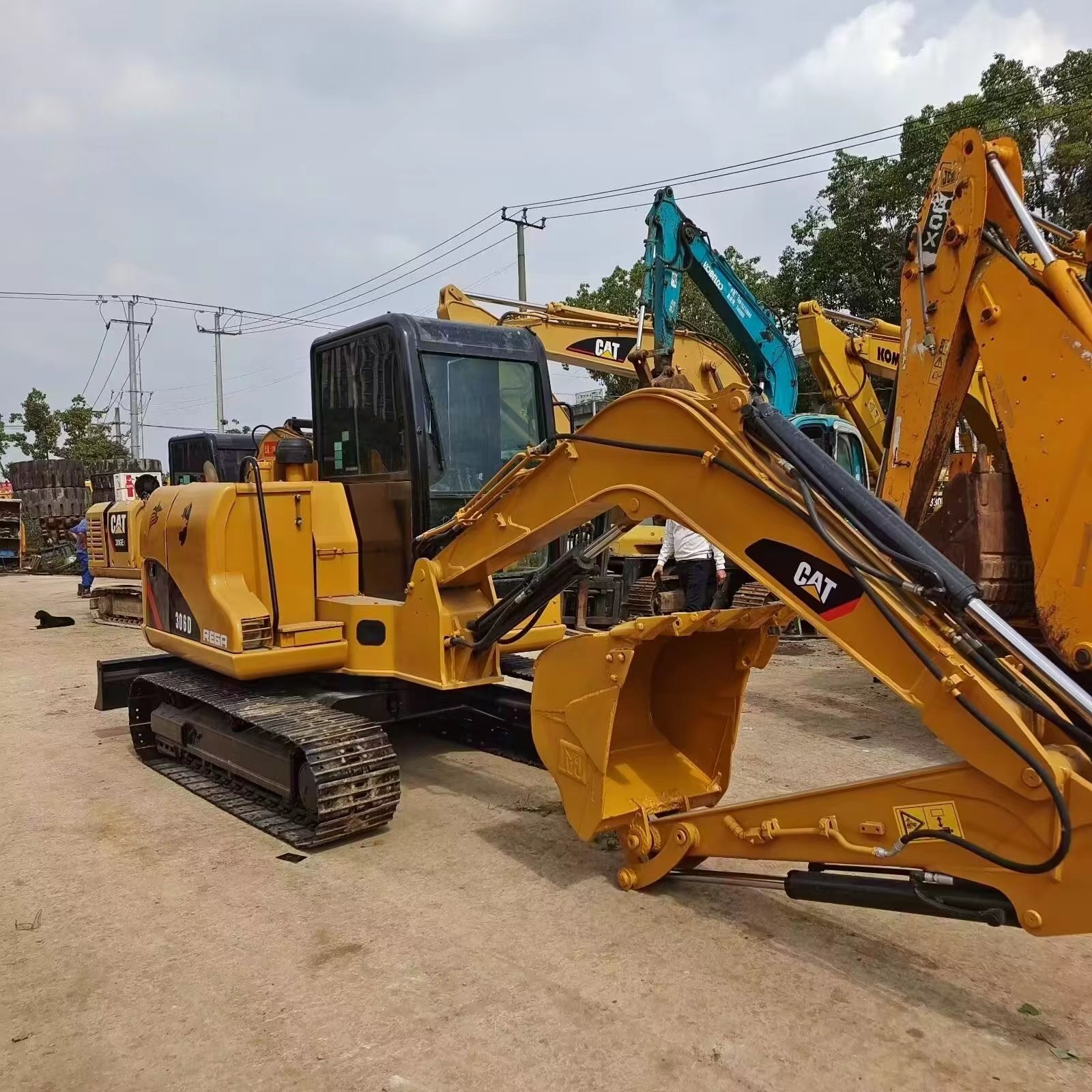 2.5 Ton Cat 306d Mini Excavator with Strong Power and High Hydraulic Stability
