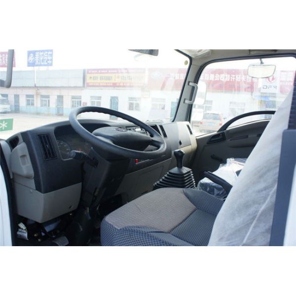 5 Ton Tiger V Light 4*2 Mini Lorry Truck / 1000cc Commercial Truck And Van