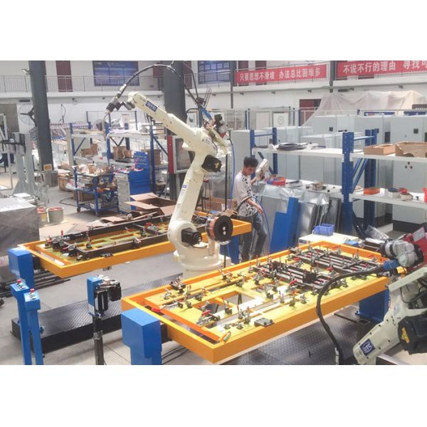 Automatic Robotic Palletizing System / Buckets Robotic Systems Integration