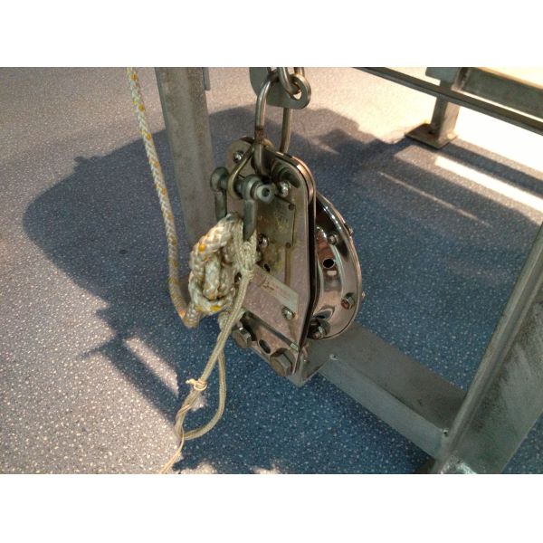 Sea self life raft,MSC inflatable liferaft with hydrostatic release unit