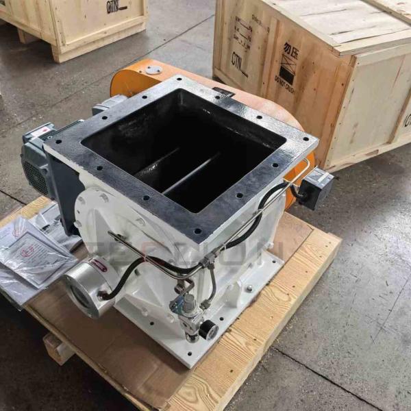 Ventilateur rotatif de dépoussiérage à décharge de bouche carrée en fonte