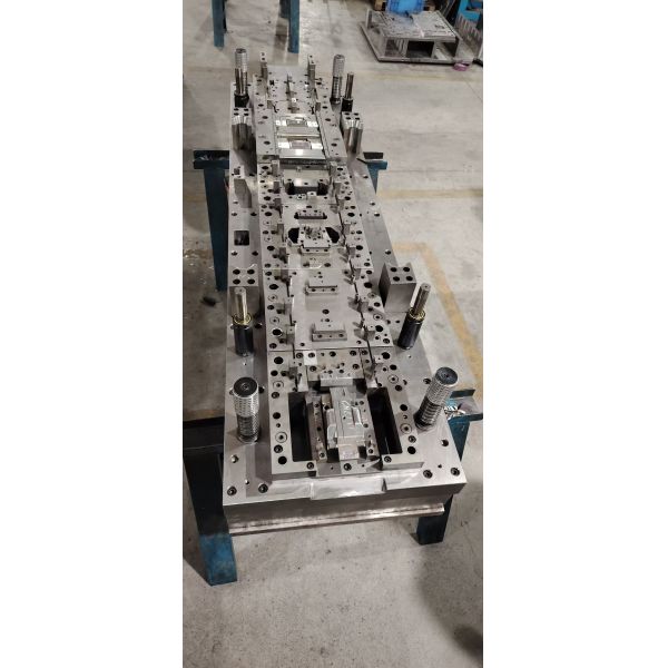 Stamping Die Of Home Appliance