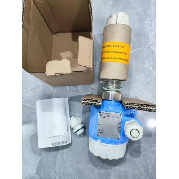 E+H FTL51-AGR2DB2G5A E+H Fork Level Switch 4-20 MA Output 316L Anti Corrosion Probe