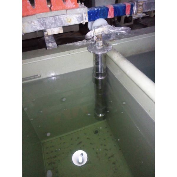 Titanium Alloy Tubular Reactor , Ultrasonic Reactor 25khz 2000w Vibration In Liquid