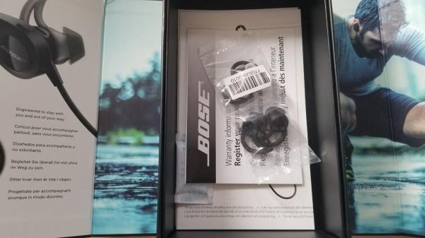 BOSE Soundsport Wireless Headphones Black come from golden rex group ltd made in china