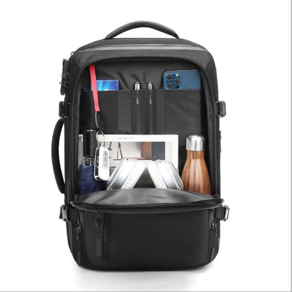 Polyester Lining Business Backpack with Large Capacity and Waterproof Oxford Material