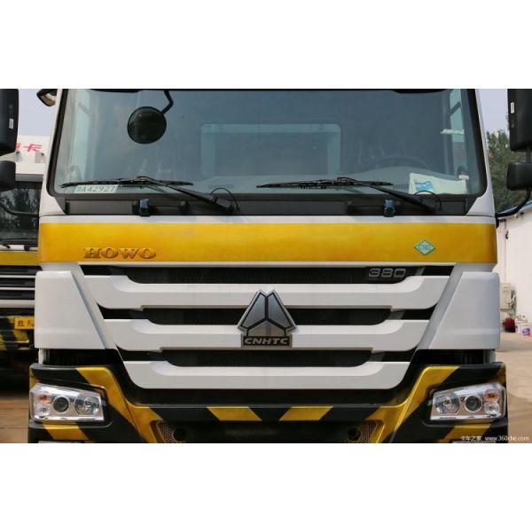 Hot Second-Hand 0 Km National Heavy Duty Truck HOWO 380 Horsepower 6X4 CNG Tractor Trucks