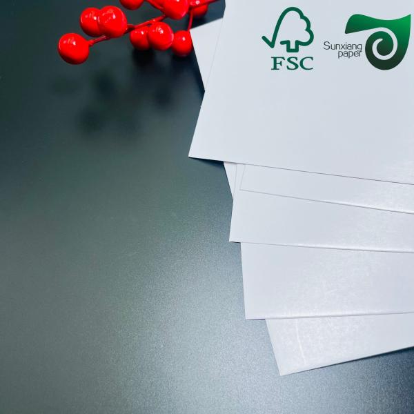 FSC Papel revestido con C2S de doble cara brillante y personalizable 20 26 pulgadas 18PT 24PT