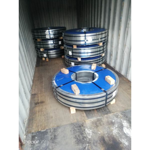 Zero Spangle Galvanized Steel Strip Galvanized Surface Treatment For Construction