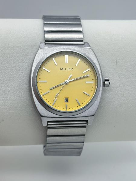 Fashion Dopamine Calendar Luxury Stainless Steel Wrist Watch For Men And Women