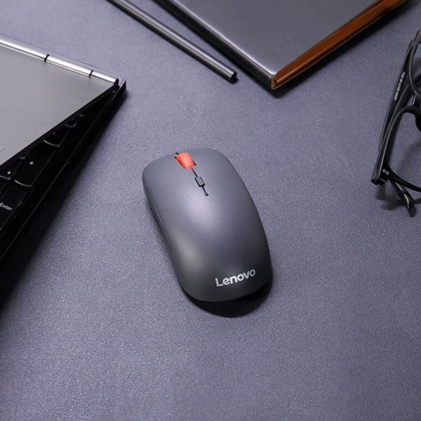 Gaming Mouse with LED Backlight USB Interface Programmable Right Hand Orientation