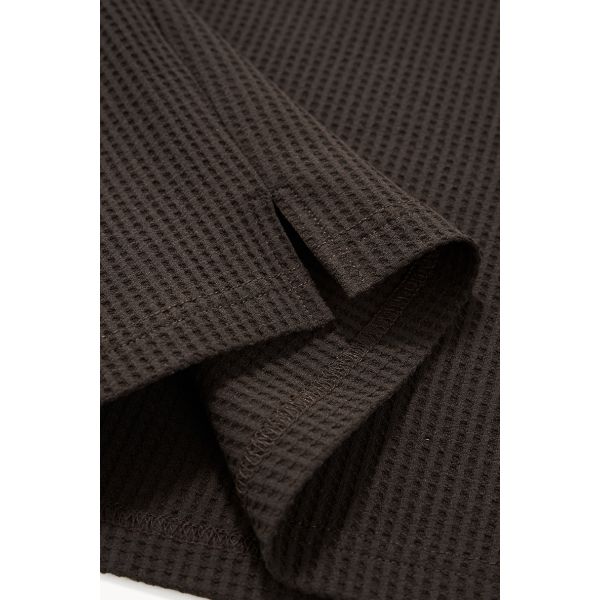 Customized ODM Seagull-Collar Breathable Waffle Knitted Long Sleeve Pattern Letter Design Pure Color Turtleneck 100% Polyester