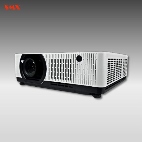 8200 Lumen Movie Theater Projector 300 Inch Screen Laser 20000 Hours Display