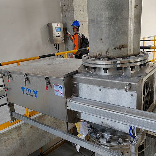 High Efficiency Rotary Magnetic Separator 24/7 Continuous Iron Removal For Automated Lines