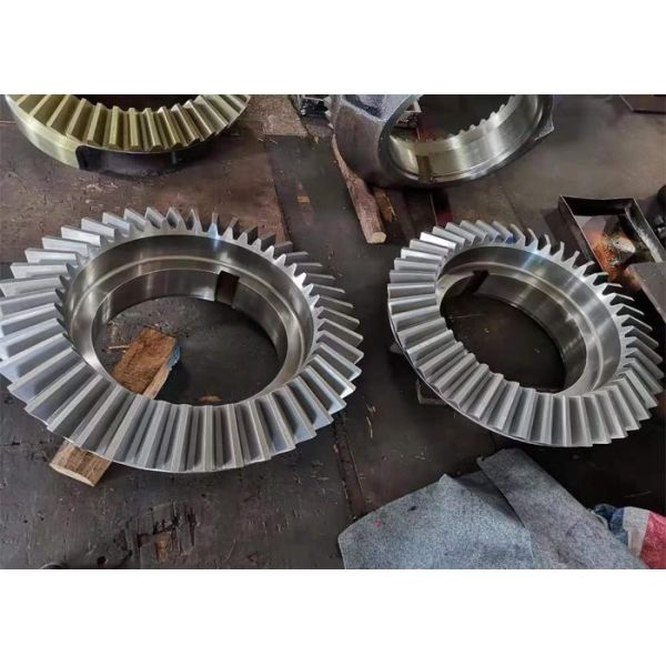 Минируя части каменной дробилки, подгонянные части машины каменной дробилки