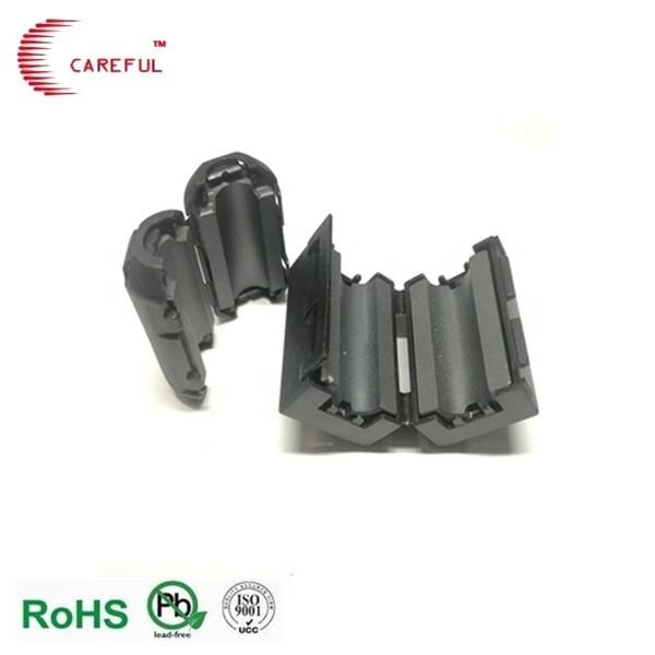 Couleur noir, gris et blanc Rohs ISO9001 deux pièces EMI Ferrite Clamp Core Pour l'utilisation EMI