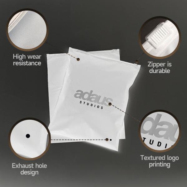 Customized CPE zipper Bag Waterproof Clothing Storage Plastic Zipper Bag