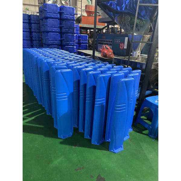 ROADSAFE Anti-Glare Shield for Highways Dazzling Guardrail Glare Screen Roadway Product Panel Board