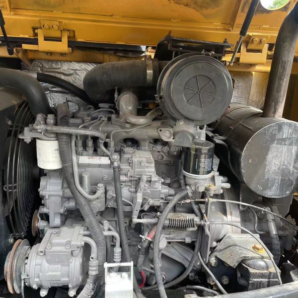 Excavateur manuel SANY60C Pro 6T Poids de fonctionnement Bon état pour les grands projets