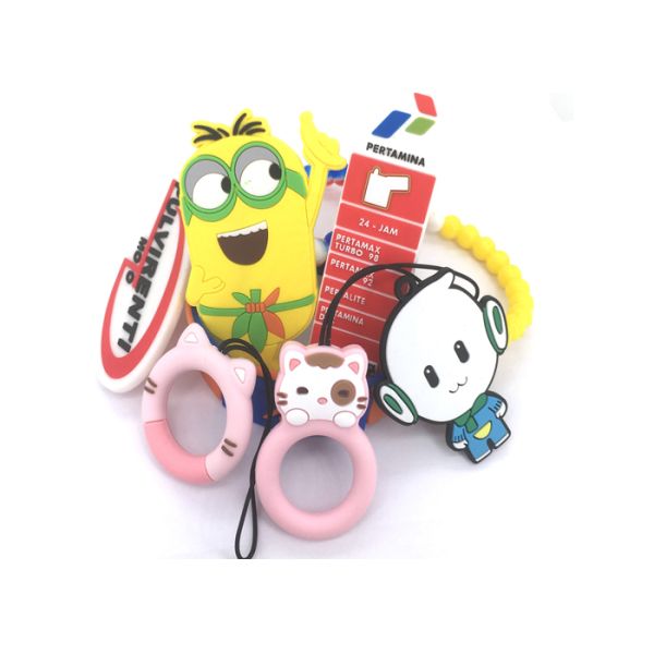 Silicone miscellaneous items custom PVC tide brand cartoon luggage tag bracelet