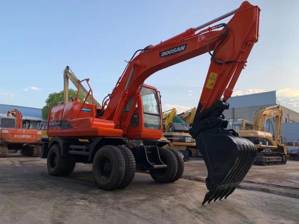 150 210 Doosan Wheel Excavator Second Hand