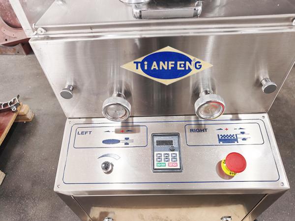 Pharmaceutical Pill Press 9000pcs/12600pcs/16200pcs/21600pcs Tablet Thickness 2-6mm
