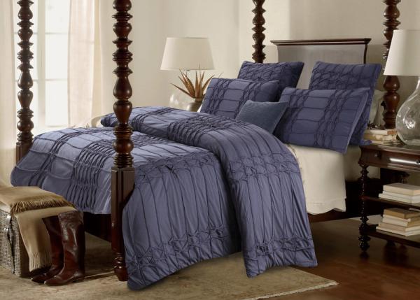 Handmade Solid King Size Down Comforter Soft Comfortable With Logo Customized
