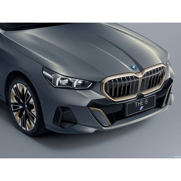 2024 BMW i5 eDrive 35L M Sports Package 567km Pure Electric Cruising Range and Standards