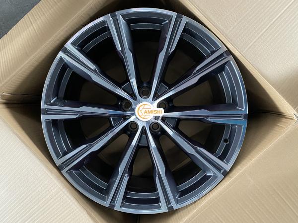 Grey ET35 20 Inch Aluminum Rims , 9J Multi Spoke Automotive Wheel Rims