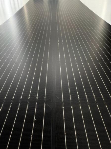 Flexible Solar Panel 120 Watt 12 Volt Monocrystalline for Marine RV Cabin Van Car Semi-Flexible Bendable Mono off-Grid Charger