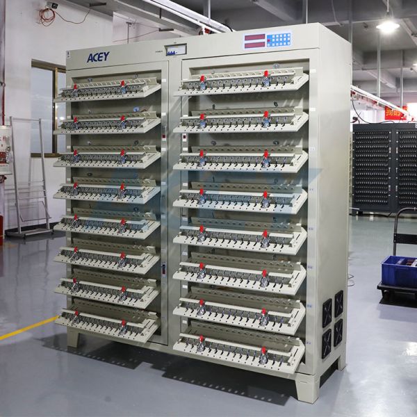 5V 3A 512 Channels Lithium Ion Cell Grading Machine for 18650 21700 26650 32700