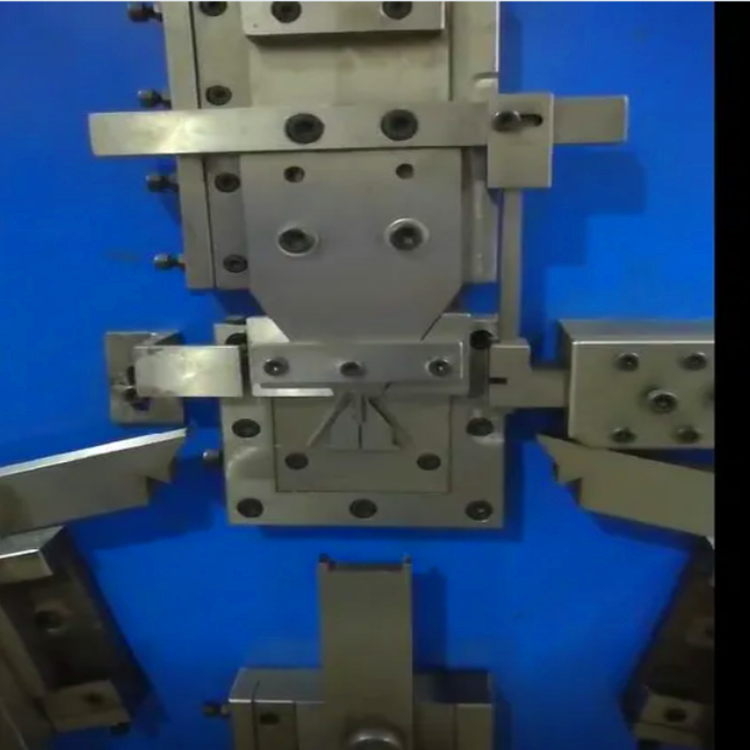 Bearing Steel 40Cr HRC52 3.0mm Wire Bending Machine