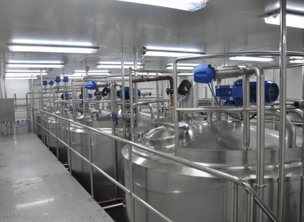 4000 BPH Bottled Spirits Filling Machines For Ginger Wine , Liquor Bottling Machine