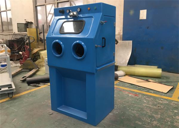Fiber Glass Wet Blasting Cabinet Small Operating Size Manual Control Mode